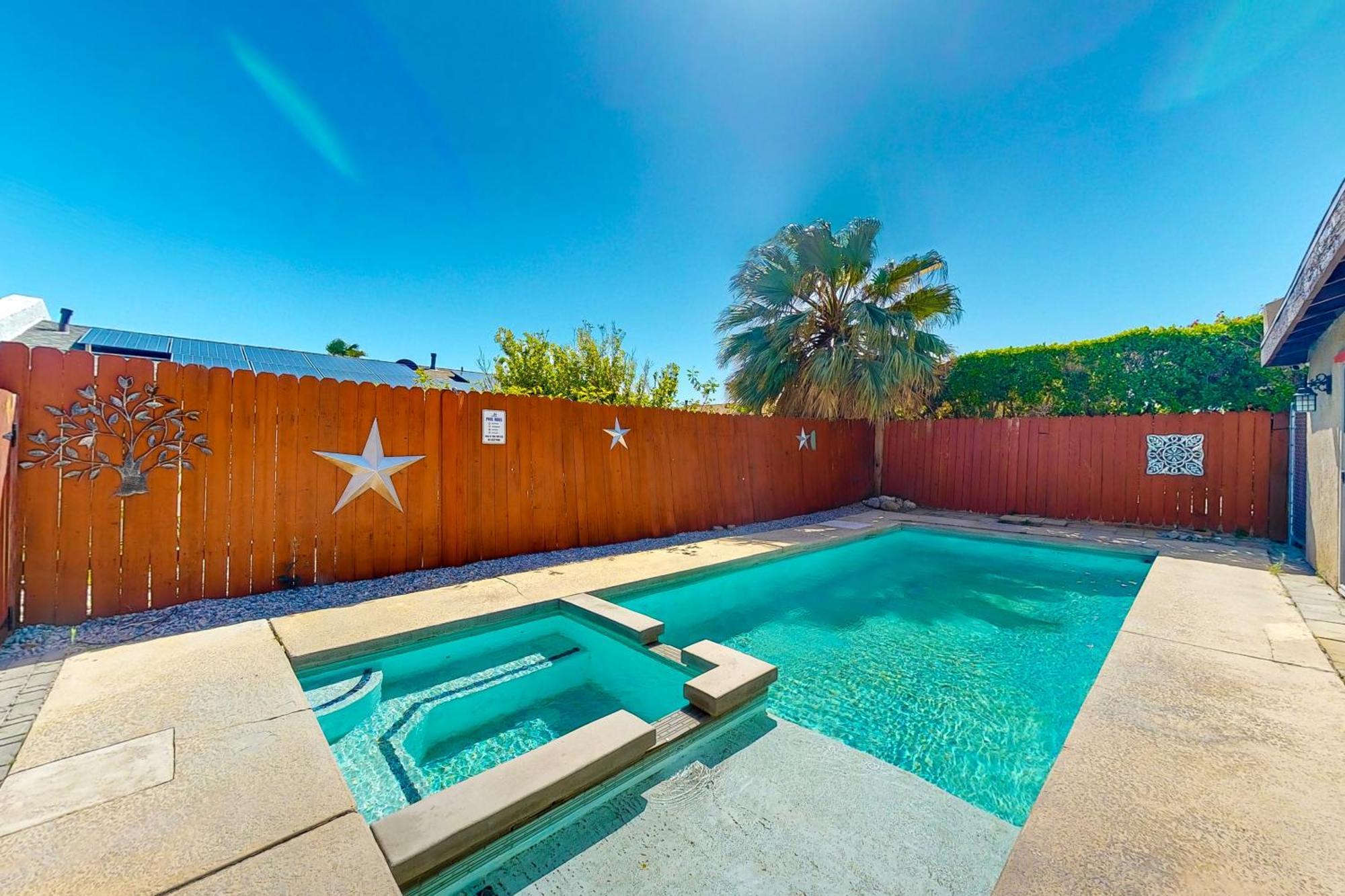 Adobe Sunburst- 3960 Villa Palm Springs Exterior photo